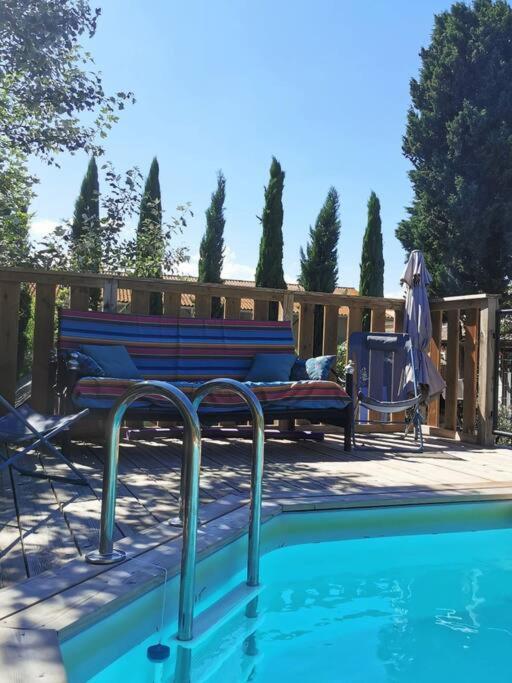 Maison Avec Piscine Dans Village Provencal. Courthézon 外观 照片