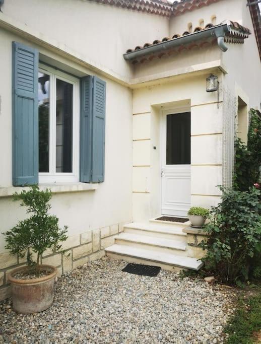 Maison Avec Piscine Dans Village Provencal. Courthézon 外观 照片