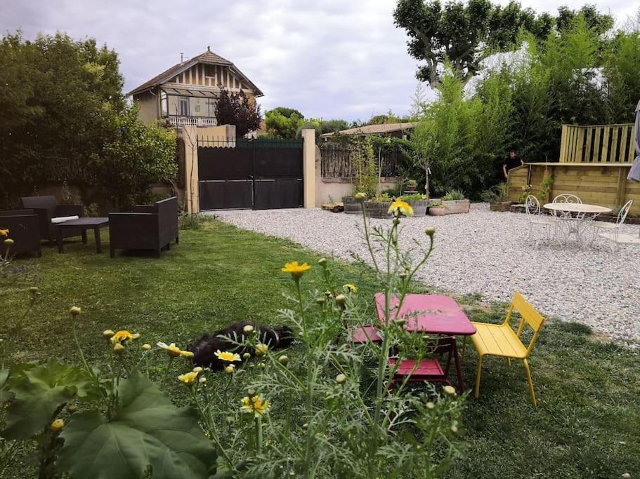Maison Avec Piscine Dans Village Provencal. Courthézon 外观 照片