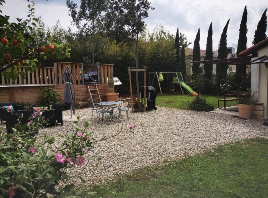Maison Avec Piscine Dans Village Provencal. Courthézon 外观 照片