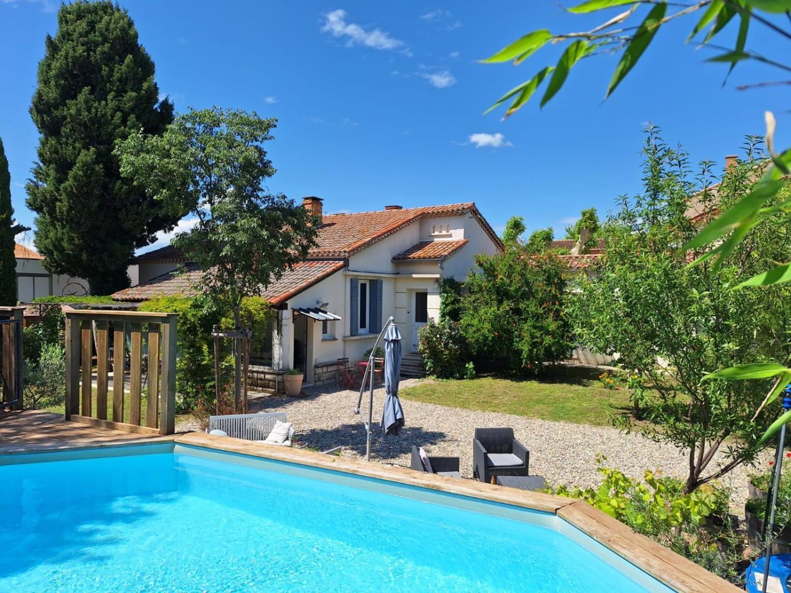 Maison Avec Piscine Dans Village Provencal. Courthézon 外观 照片